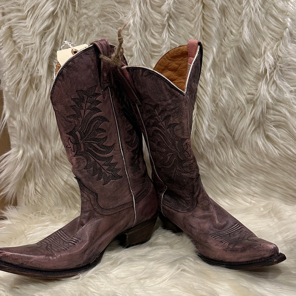 Stetson Rustic Pink Western Boots - Picture 3 of 9
